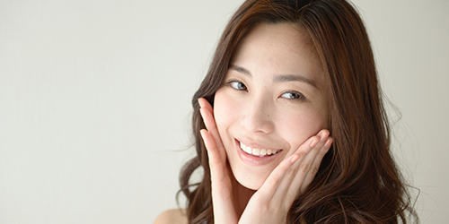 女性のえがおの写真