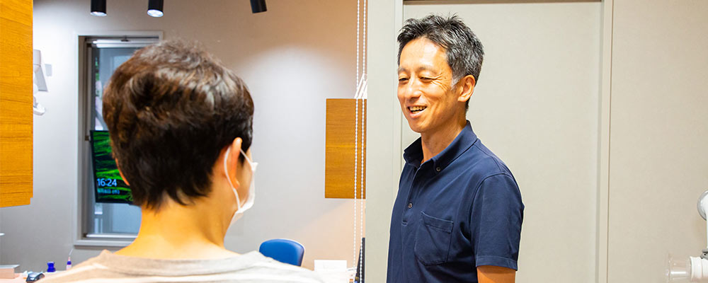院長と患者様とのコミュニケーションの写真