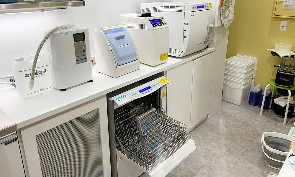 安全性の高いMELAG社製の洗浄・消毒・乾燥システム